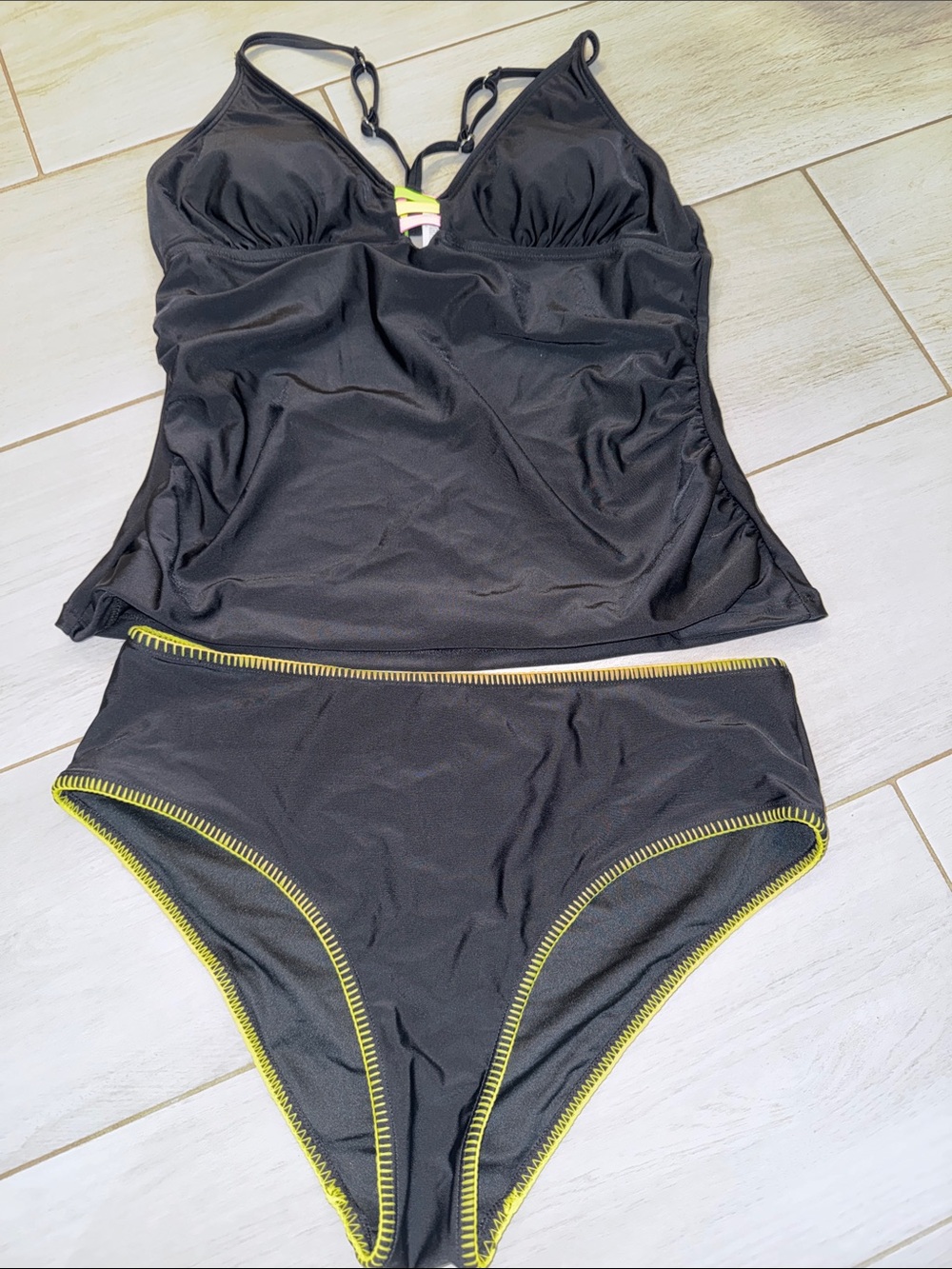 Cupshe Black Tankini Set with Multicolor Stripe Accent - Picture 3 of 5